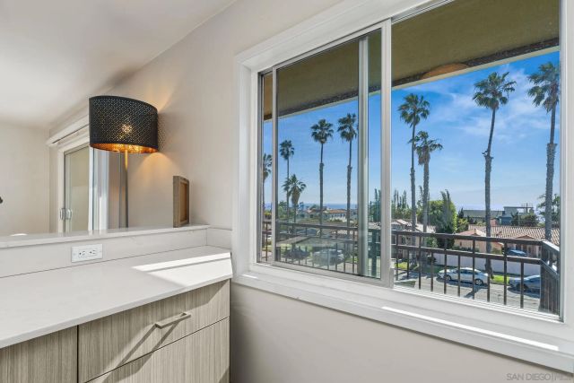 5367 La Jolla Blvd 60, La Jolla, CA 92037