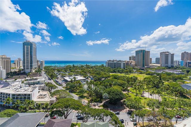 383 Kalaimoku Street E1803, Honolulu, HI 96815