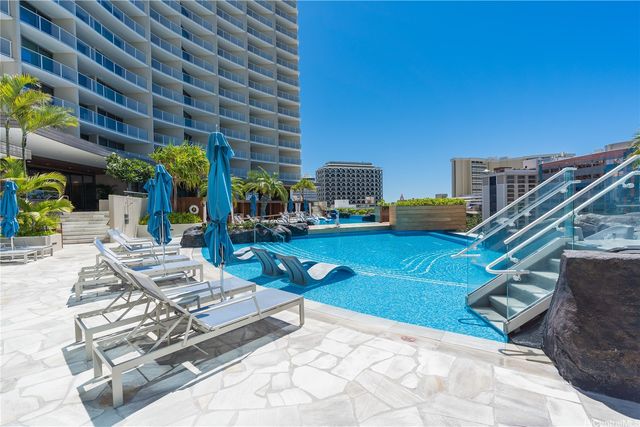 383 Kalaimoku Street E1803, Honolulu, HI 96815