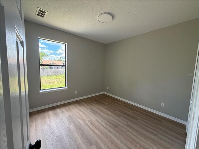 227 N JULIA AVENUE, Deland, FL 32720