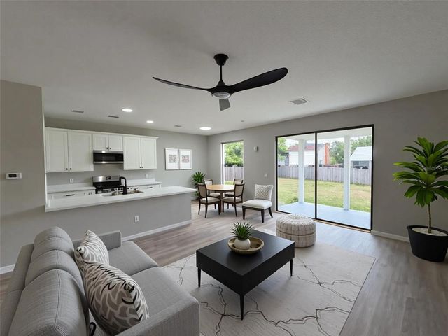 227 N JULIA AVENUE, Deland, FL 32720
