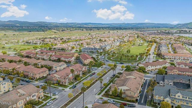 3027 N Oxnard Boulevard, Oxnard, CA 93036