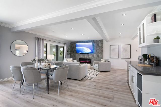 7735 Isis Avenue, Los Angeles, CA 90045