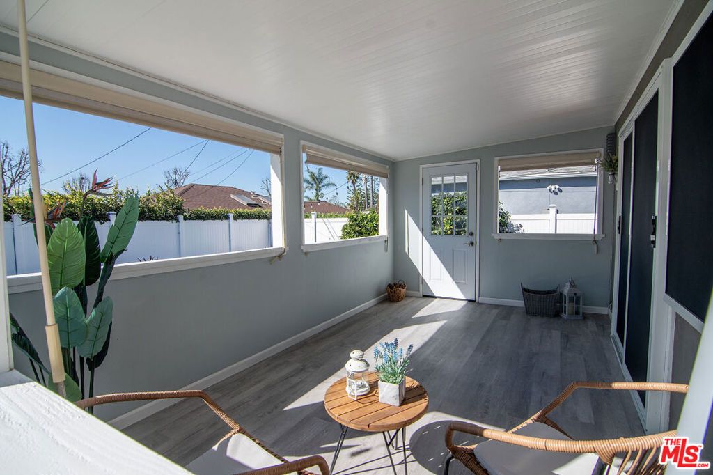 Image 31 of property listing at 7735 Isis Avenue, Los Angeles, CA 90045