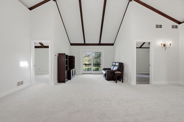 15630 EDGEGROVE RD, Hillsborough, VA 20132