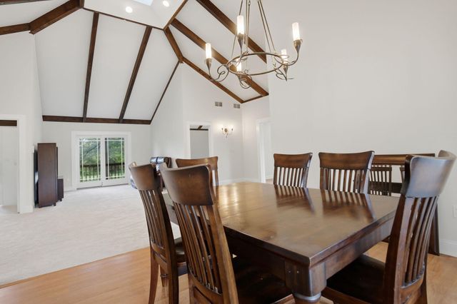 15630 EDGEGROVE RD, Hillsborough, VA 20132