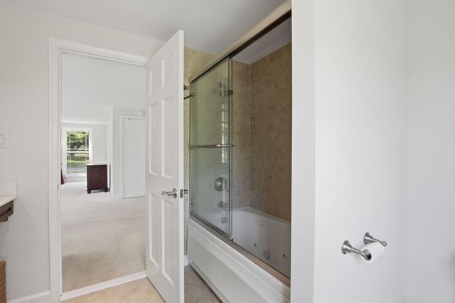 15630 EDGEGROVE RD, Hillsborough, VA 20132