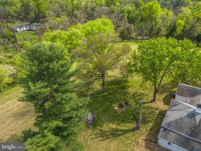 15630 EDGEGROVE RD, Hillsborough, VA 20132