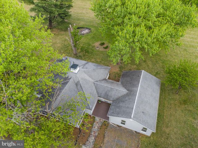 15630 EDGEGROVE RD, Hillsborough, VA 20132