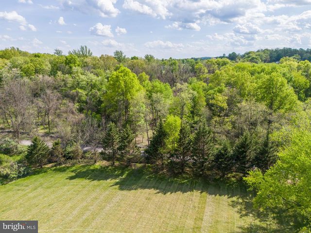 15630 EDGEGROVE RD, Hillsborough, VA 20132