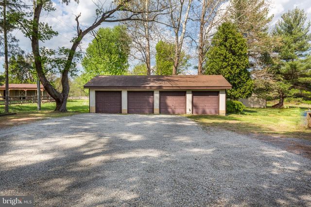 15630 EDGEGROVE RD, Hillsborough, VA 20132