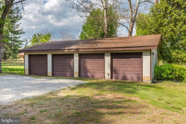 15630 EDGEGROVE RD, Hillsborough, VA 20132