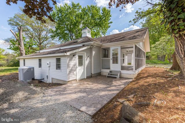 15630 EDGEGROVE RD, Hillsborough, VA 20132