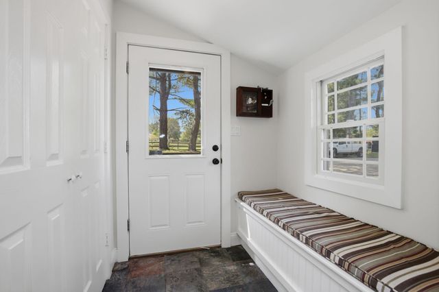 15630 EDGEGROVE RD, Hillsborough, VA 20132