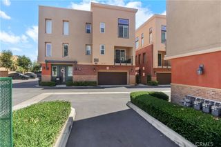 422 W Route 66 28, Glendora, CA 91740