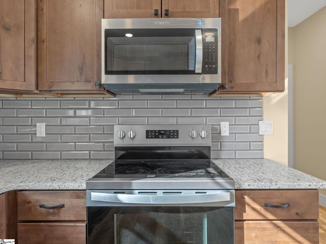 224 W Clark Road, Inman, SC 29349