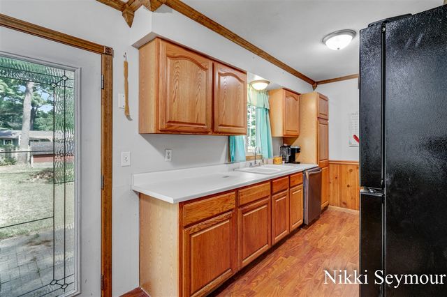 7717 N Carefree Drive, Whitehall, MI 49461