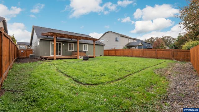 3847 Gusty Pl NE, Albany, OR 97322