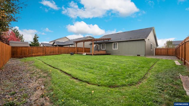 3847 Gusty Pl NE, Albany, OR 97322