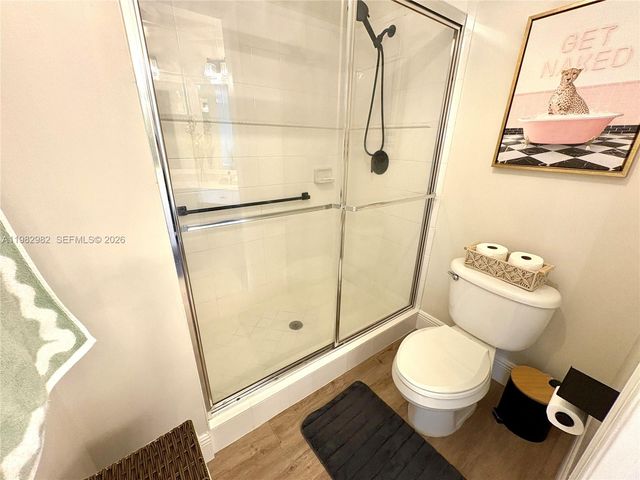 7647 Southampton Ter 304, Tamarac, FL 33321