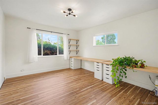 931 Tucson Street, Aurora, CO 80011