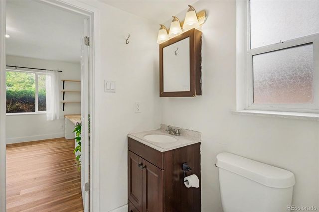 931 Tucson Street, Aurora, CO 80011