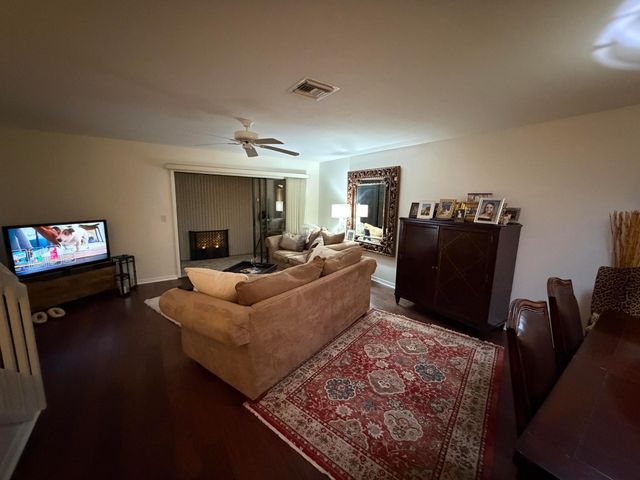 6117 SE Georgetown Place, Hobe Sound, FL 33455