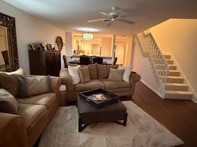 6117 SE Georgetown Place, Hobe Sound, FL 33455