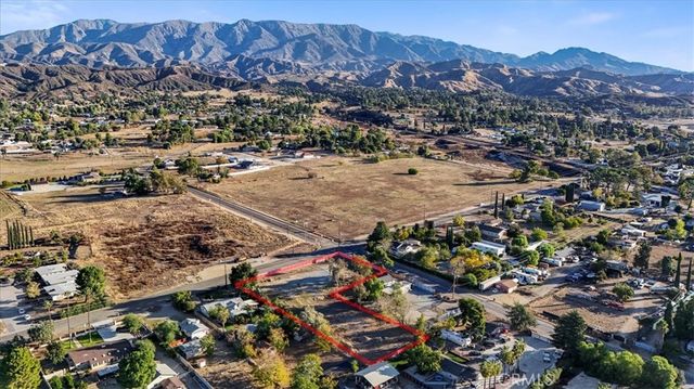 10007 Beaumont Avenue, Cherry Valley, CA 92223