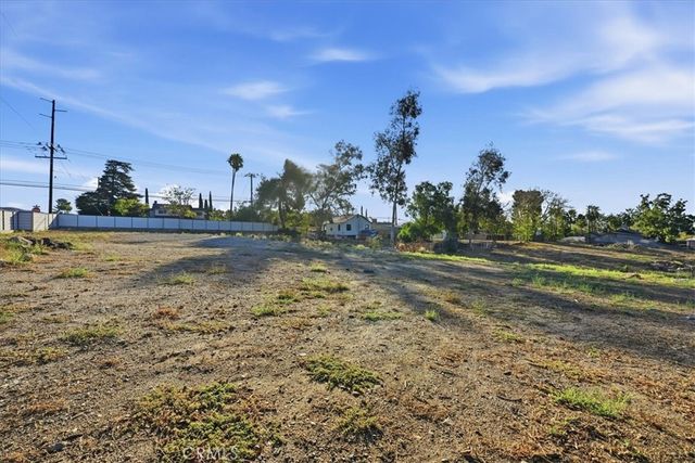 10007 Beaumont Avenue, Cherry Valley, CA 92223