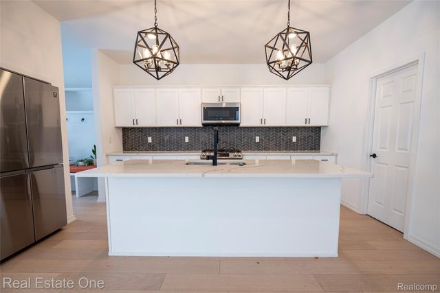 3351 Cummings Avenue, Royal Oak, MI 48073