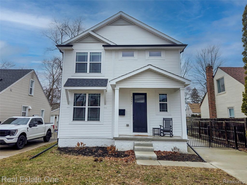 3351 Cummings Avenue, Royal Oak, MI 48073