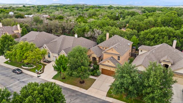 8419 SILENT CRK, San Antonio, TX 78255