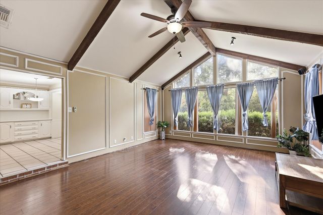 919 Green Hills Road, Duncanville, TX 75137