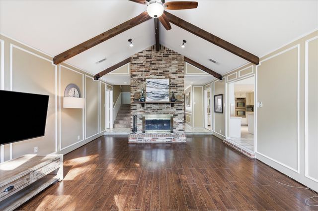 919 Green Hills Road, Duncanville, TX 75137