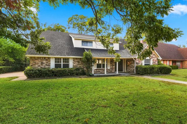 919 Green Hills Road, Duncanville, TX 75137