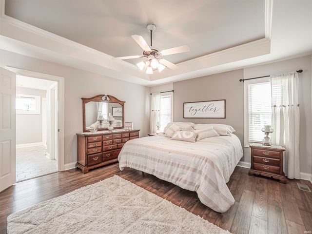 2688 Briarcliff Drive, Newburgh, IN 47630