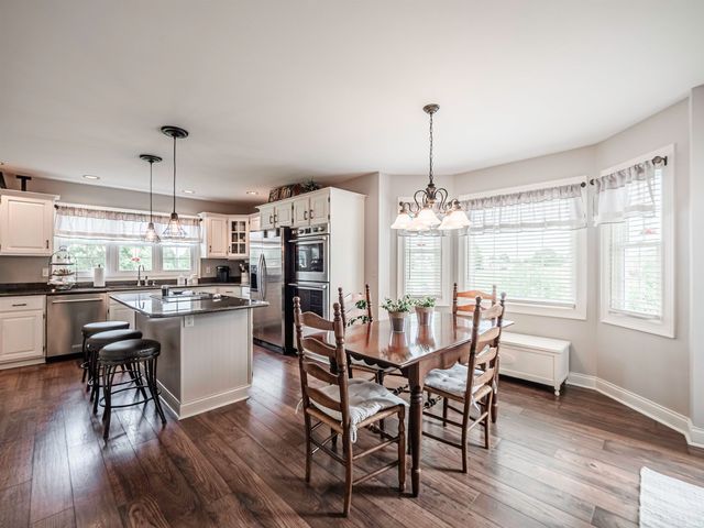 2688 Briarcliff Drive, Newburgh, IN 47630