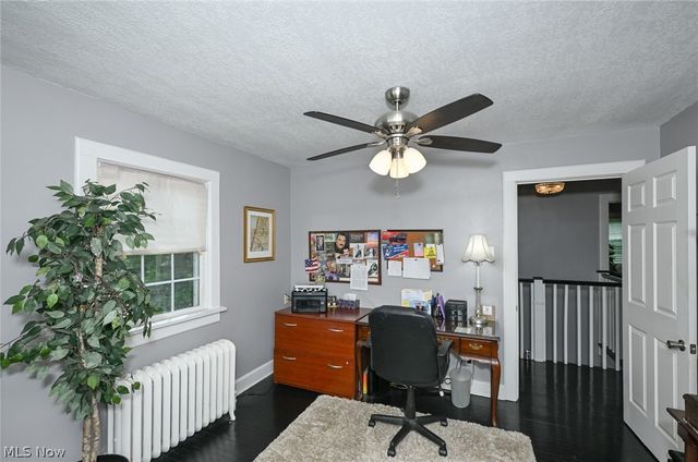 1390 Delia Avenue, Akron, OH 44320