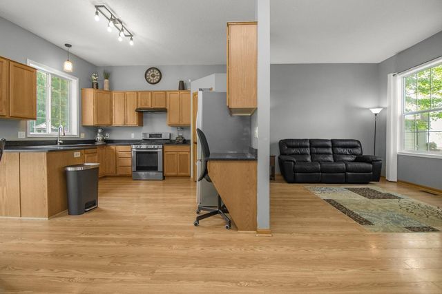 536 5th Avenue SW, Lonsdale, MN 55046