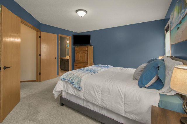 536 5th Avenue SW, Lonsdale, MN 55046