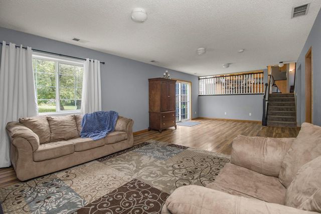 536 5th Avenue SW, Lonsdale, MN 55046