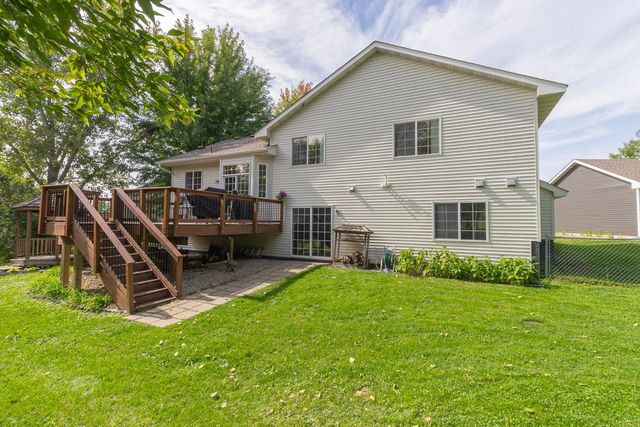 536 5th Avenue SW, Lonsdale, MN 55046