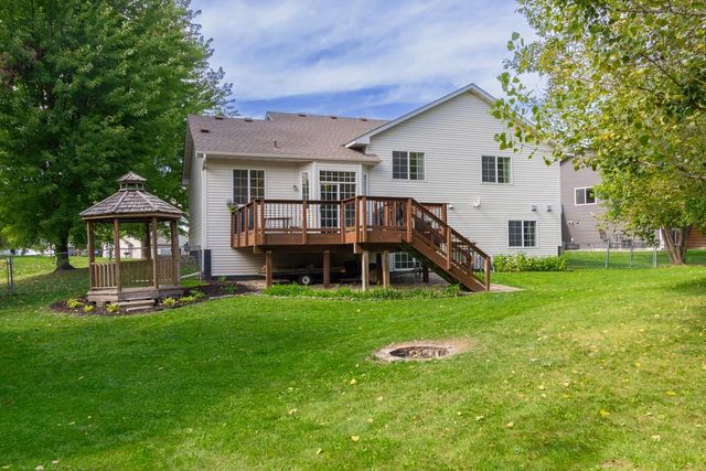 536 5th Avenue SW, Lonsdale, MN 55046