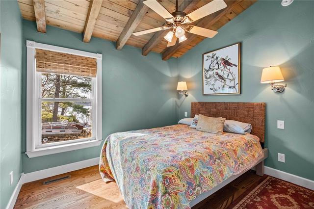 10843 Red Bluff Road, Garfield, AR 72732