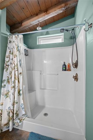 10843 Red Bluff Road, Garfield, AR 72732