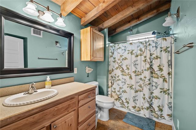 10843 Red Bluff Road, Garfield, AR 72732