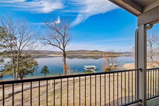 10843 Red Bluff Road, Garfield, AR 72732