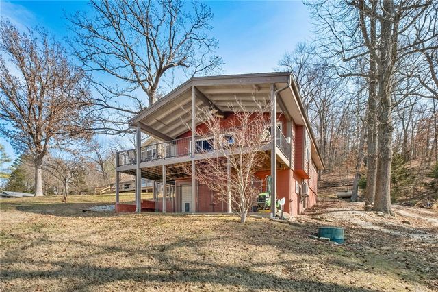 10843 Red Bluff Road, Garfield, AR 72732