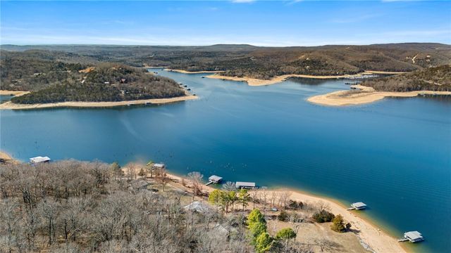 10843 Red Bluff Road, Garfield, AR 72732